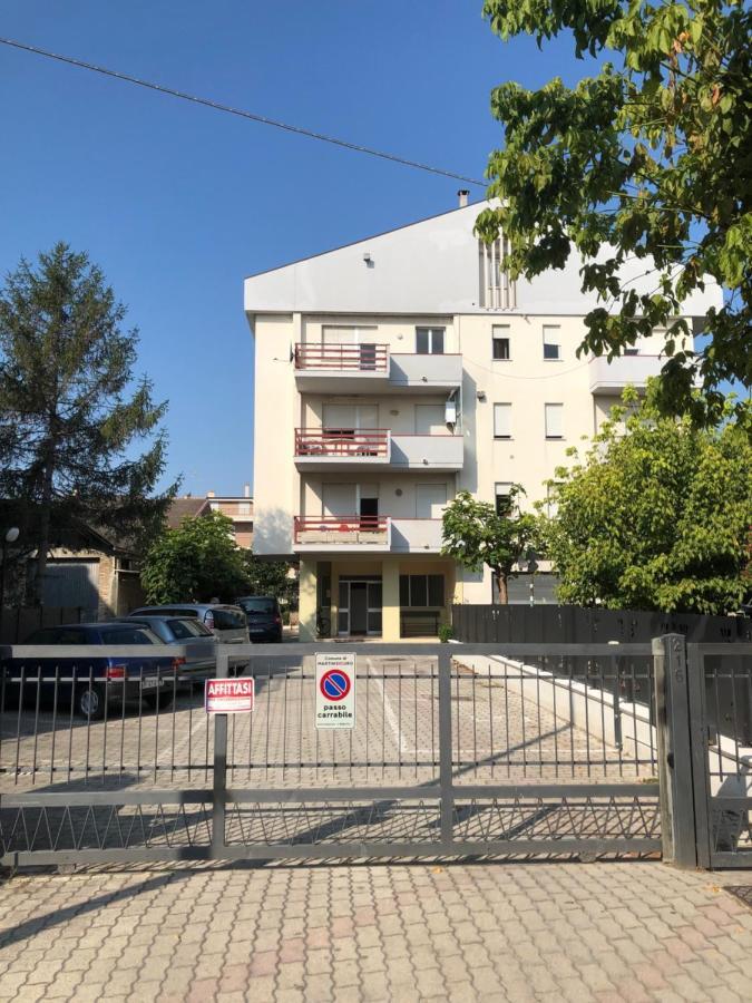 Grande Appartamento Al Mare Martinsicuro Extérieur photo